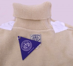 submariner neck supports
